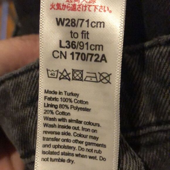 TOPSHOP SIZE 6 TALL HIGH WAISTED TAPERED LEG WASHED BLACK MOM JEANS - Picture 11 of 11